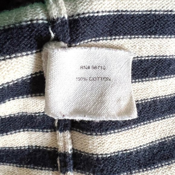 Portrait of a Flower, Medium Sweater - Picture 12 of 12